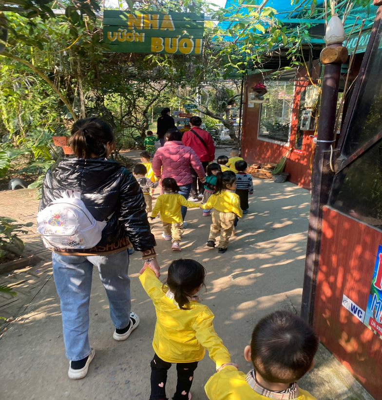 z3965769623472_6885924a3d5e49585442ae8b7d905b32