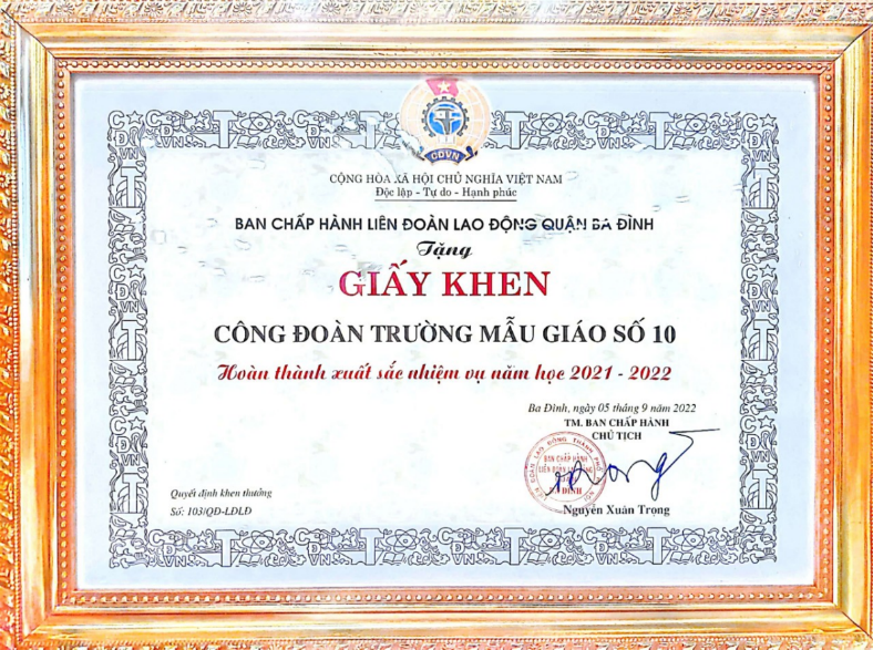 Công đoàn trường Mẫu giáo Số 10 được tặng Giấy khen Hoàn thành Xuất sắc nhiệm vụ  năm học 2021-2022