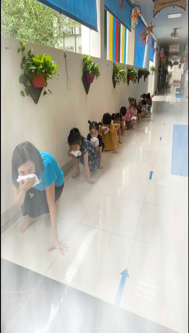 Hướng dẫn kỹ năng thoát hiểm cho trẻ em khi có cháy