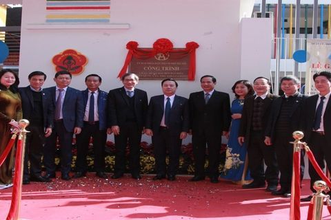 Lễ gắn biển công trình cấp Thành phố chào mừng Đại hội đại biểu toàn quốc lần thứ XIII của Đảng tại trường Mẫu giáo Số 10