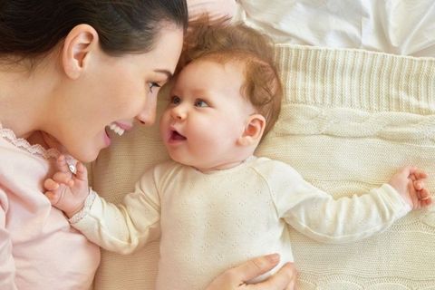 Dấu hiệu nhận biết trẻ thông minh từ nhỏ