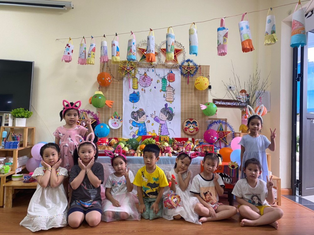 Những mâm cỗ Trung Thu của các lớp tại trường Mẫu giáo Số 10