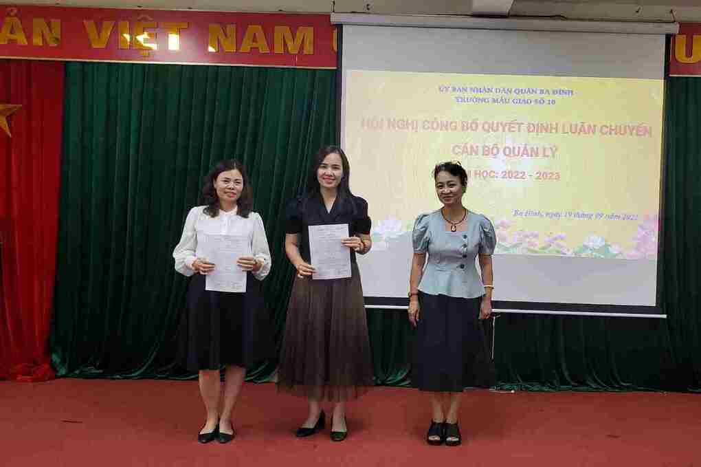 TRƯỜNG MẪU GIÁO SỐ 10 TỔ CHỨC HỘI NGHỊ CÔNG BỐ QUYẾT ĐỊNH LUÂN CHUYỂN ĐỐI VỚI CÁN BỘ QUẢN LÝ