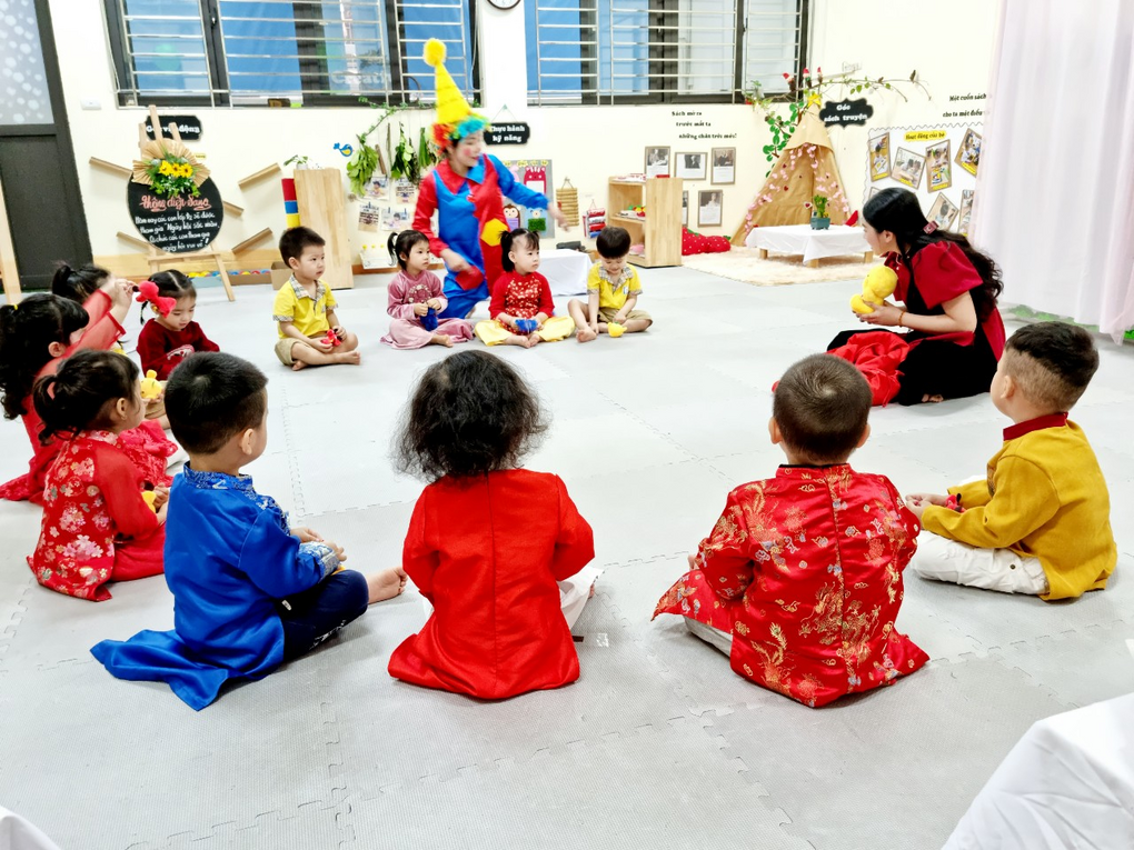 Hoạt động tham gia hội thi giáo viên dạy giỏi cấp thành phố năm học 2022- 2023 tại trường Mẫu giáo Số 10