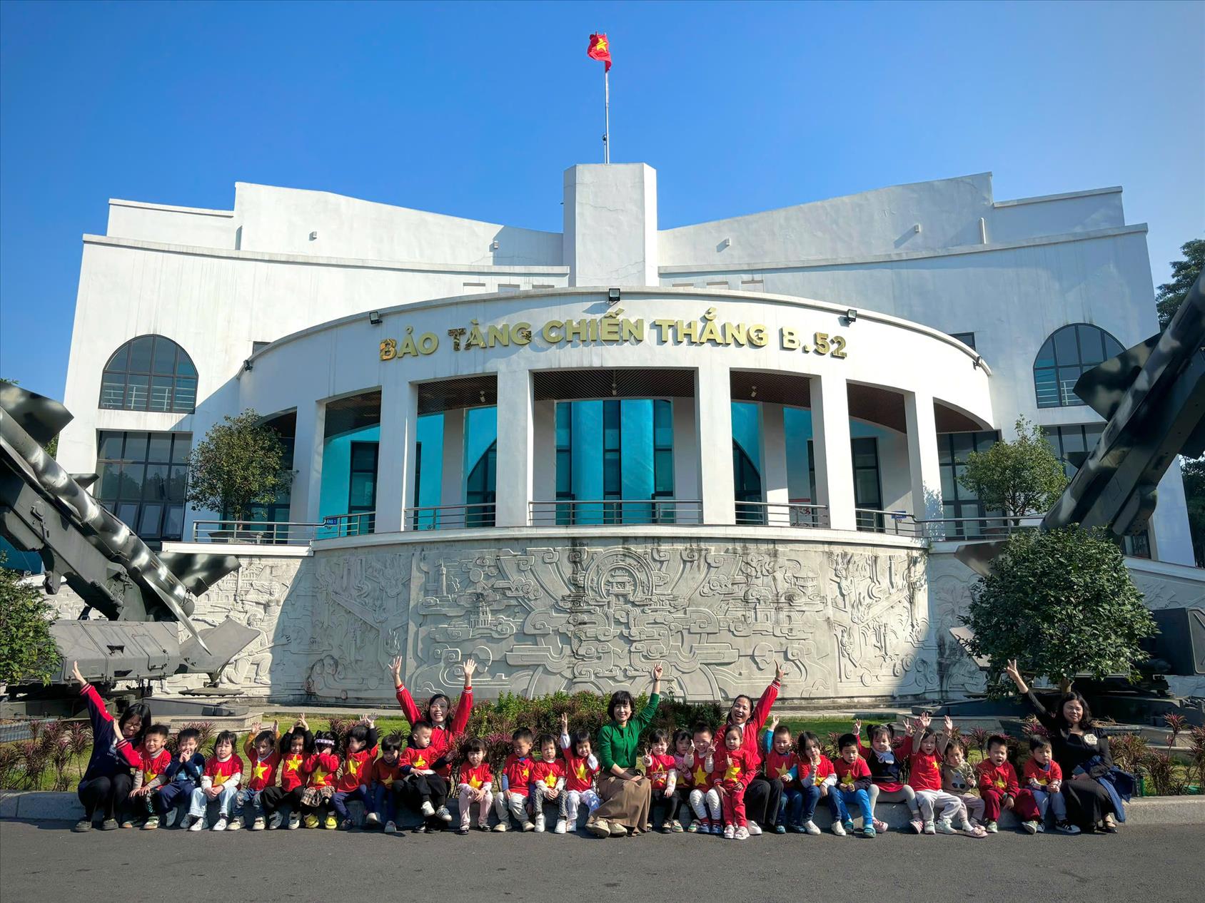 Buổi tham quan Bảo tàng B52 ý nghĩa của các bé lớp C3