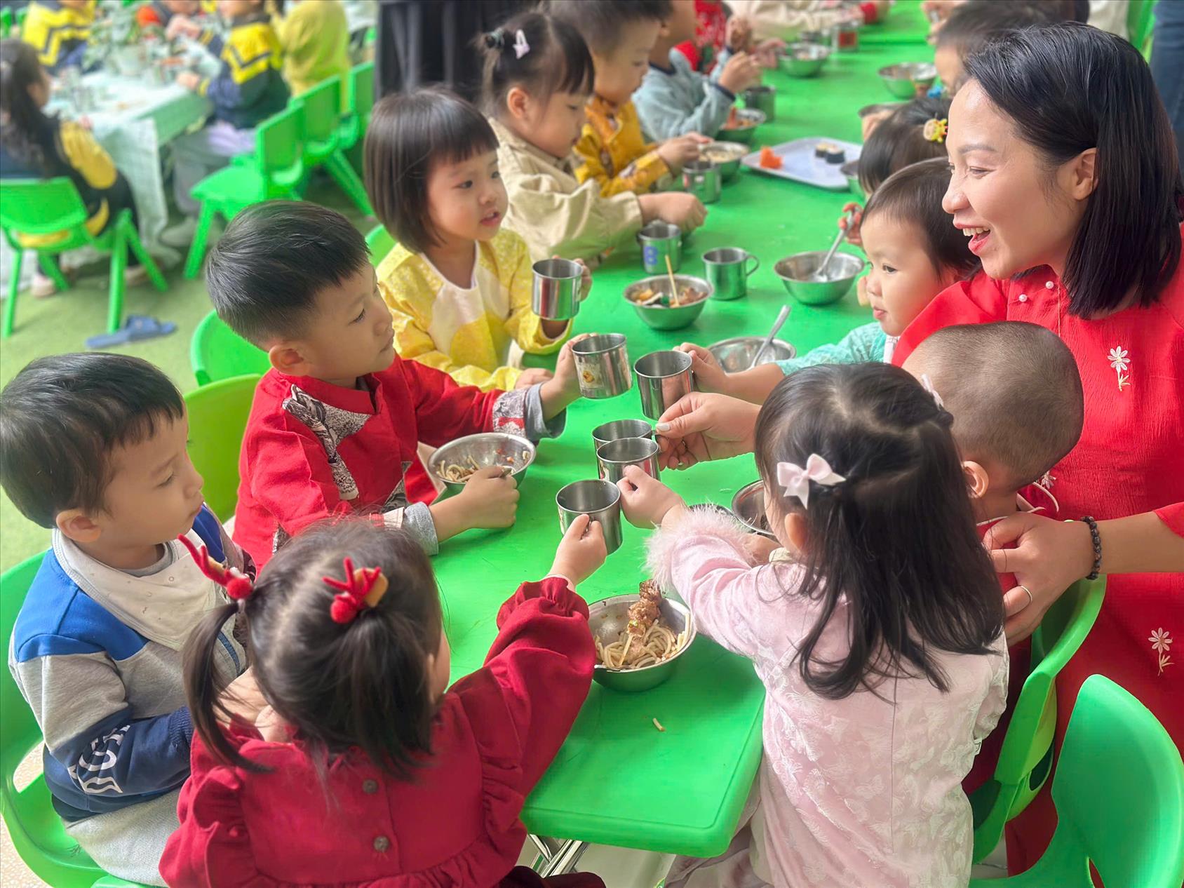 Buffet Party “Chào đón năm mới 2025” của các bé lớp C3 trường Mẫu giáo số 10