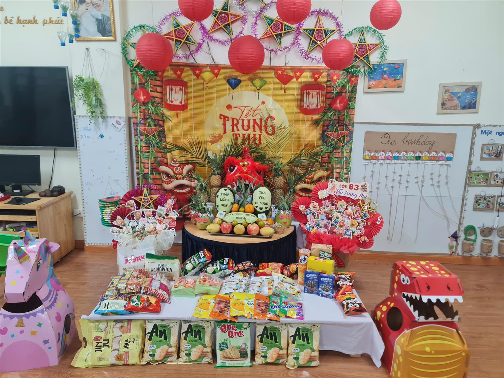 Vui đón Tết Trung thu của các bé lớp MGN – B3 Trường mẫu giáo số 10