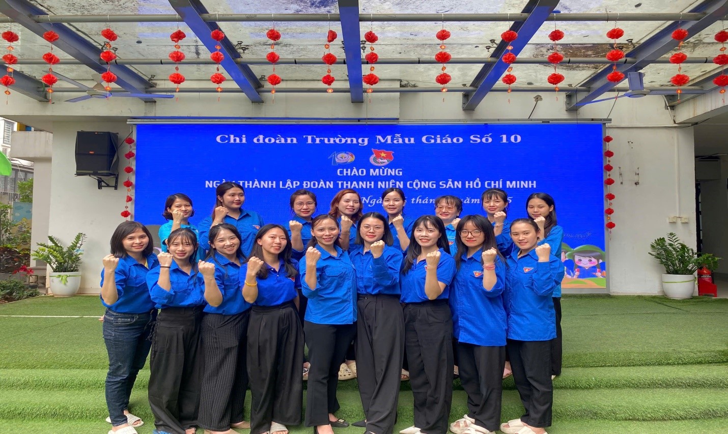 Chi ddaonf trường Mẫu giáo Số 10 sôi nổi tổ chức các hoạt động chào mừng 94 năm ngày thành lập  đoàn TNCS Hồ Chí Minh (26/3/1931 - 26/3/2025)