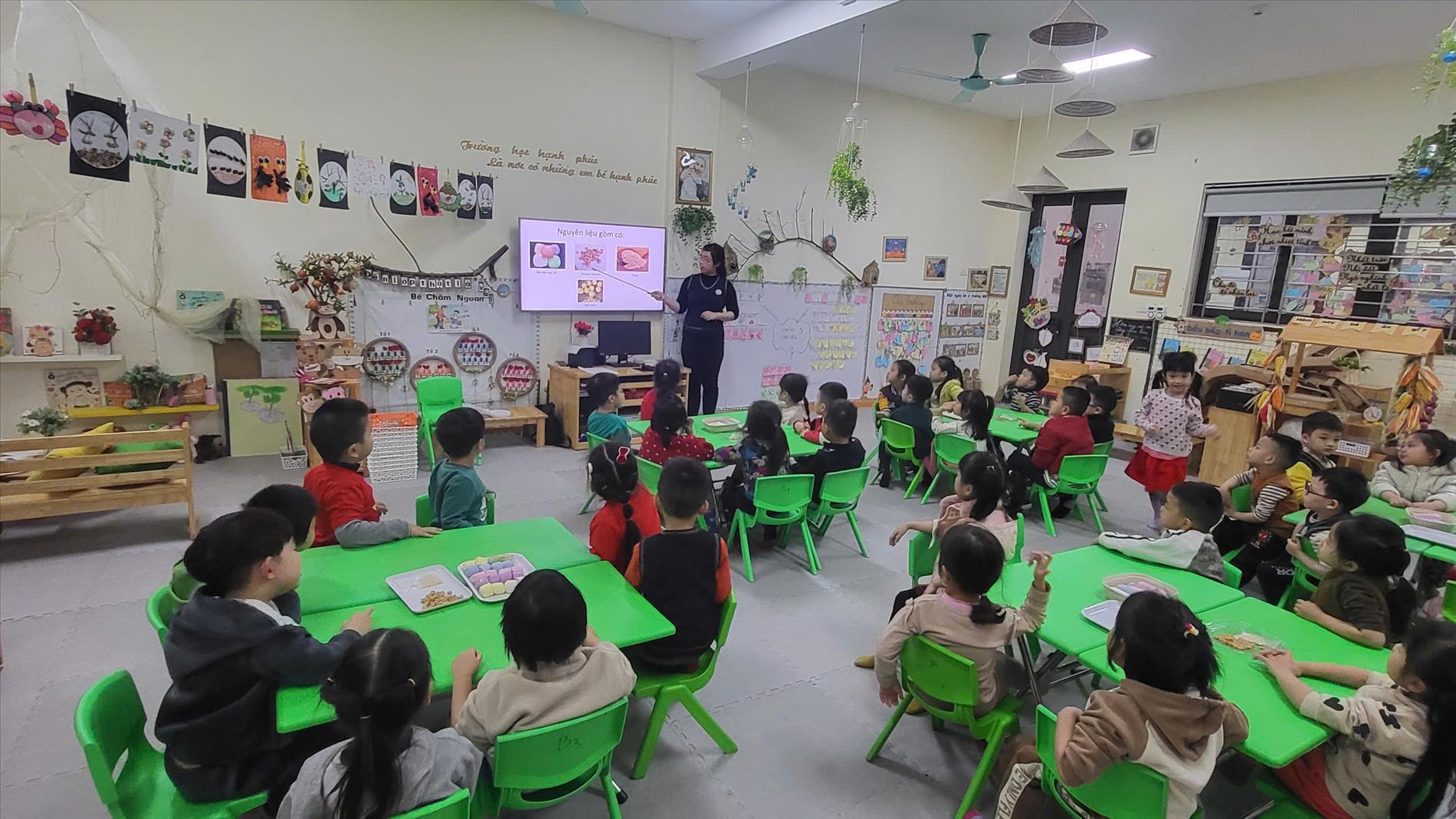 Tết hàn thực của các bé lớp B3 trường Mẫu giáo Số 10