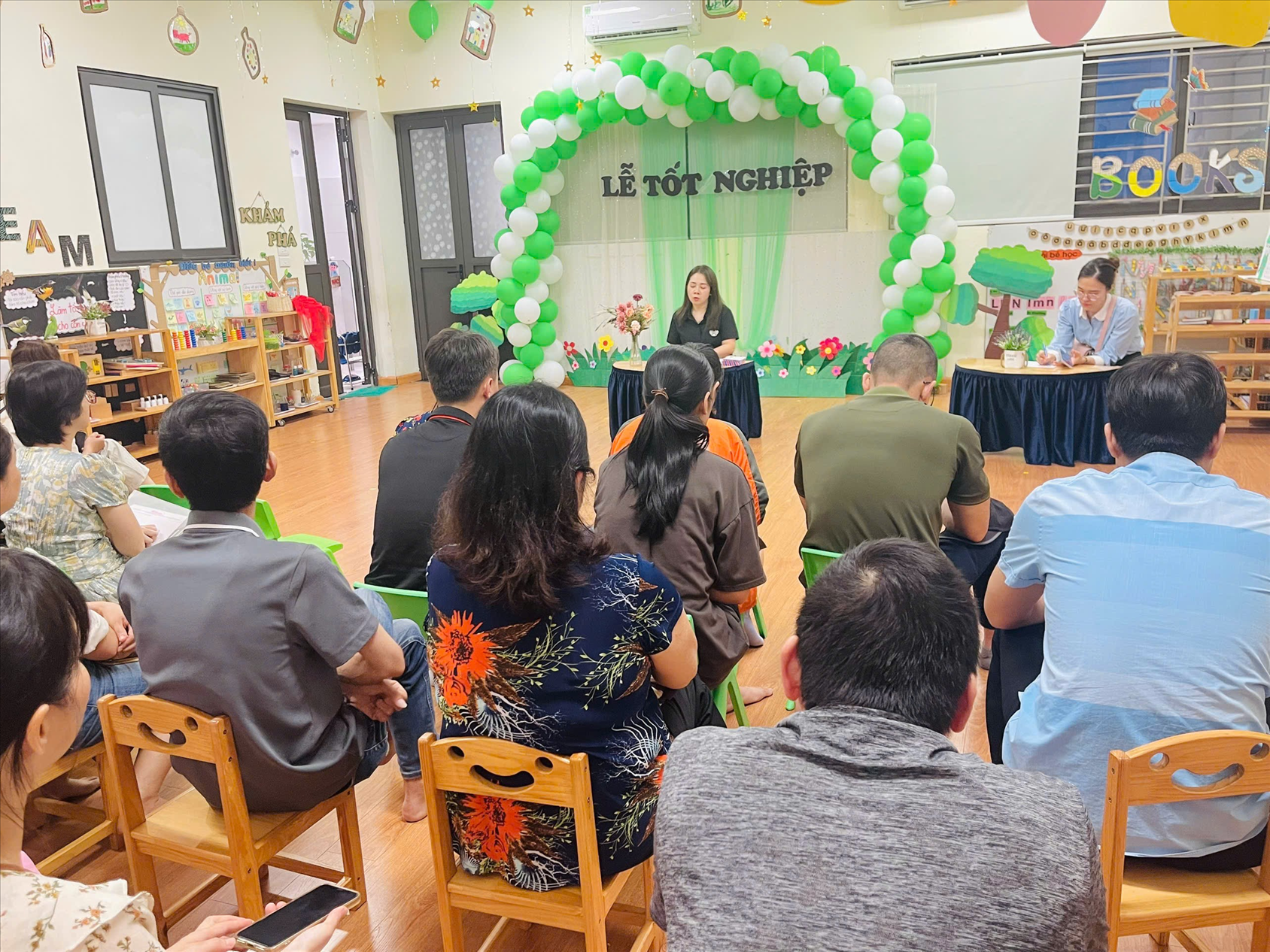 Đồng hành cùng sự trưởng thành của trẻ - Lớp MGL A5 họp phụ huynh cuối năm học 2024-2025