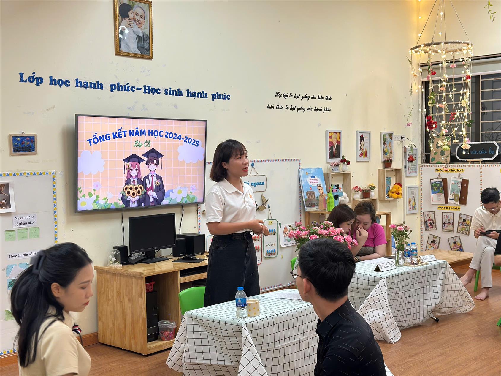 Gắn kết yêu thương trong buổi họp phụ huynh: “Tổng kết năm học 2024-2025” của lớp Mẫu giáo Bé C3