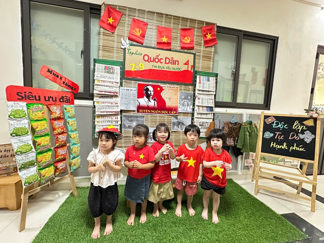 Hướng tới kỷ niệm 80 năm Quốc khánh nước CHXHCN Việt Nam (2/9/1945 - 2/9/2025) của các bạn nhỏ lớp C2 trường Mẫu giáo số 10