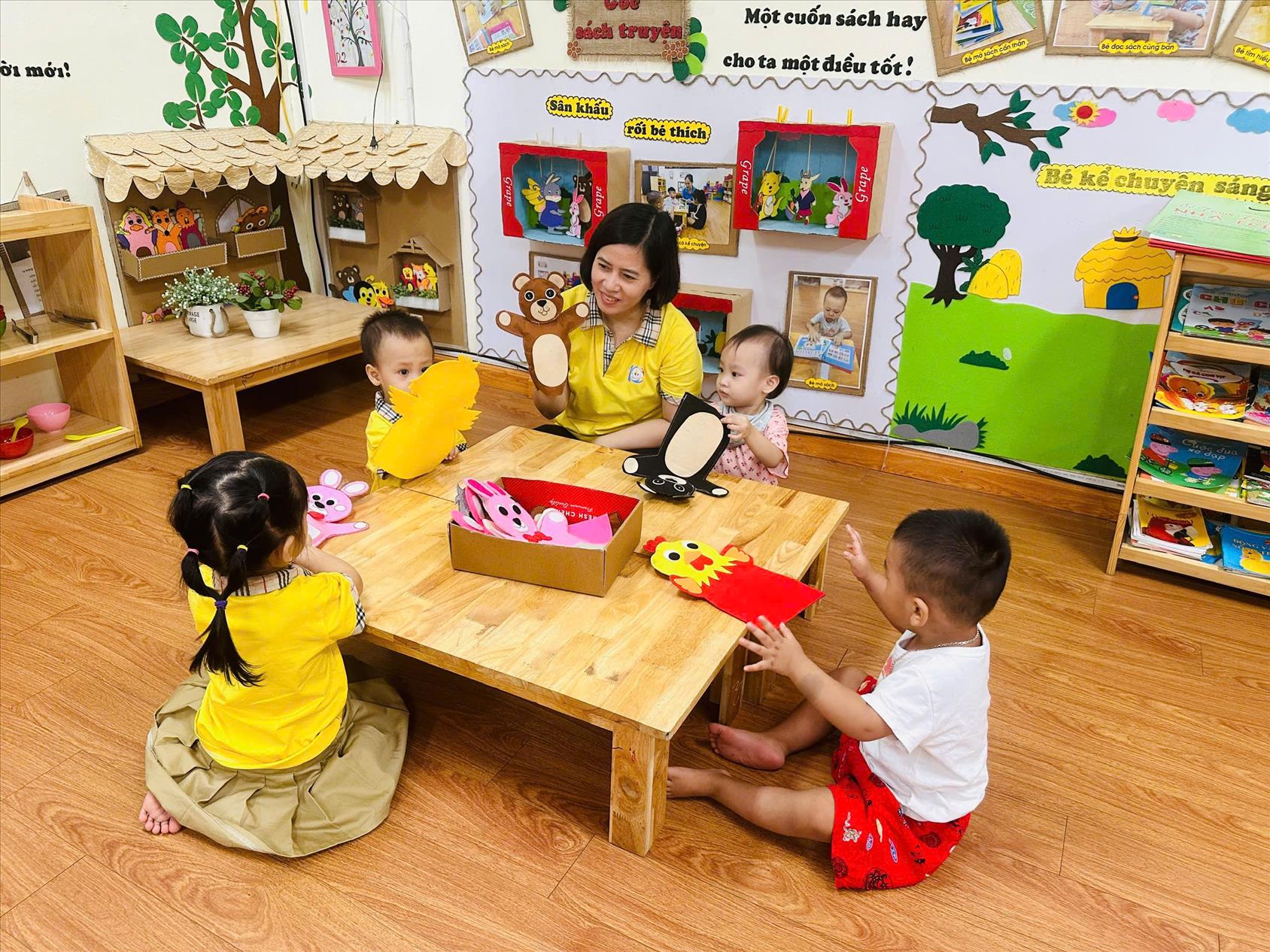 Cảm xúc cùng các bé yêu trong những ngày đầu tiên đi học